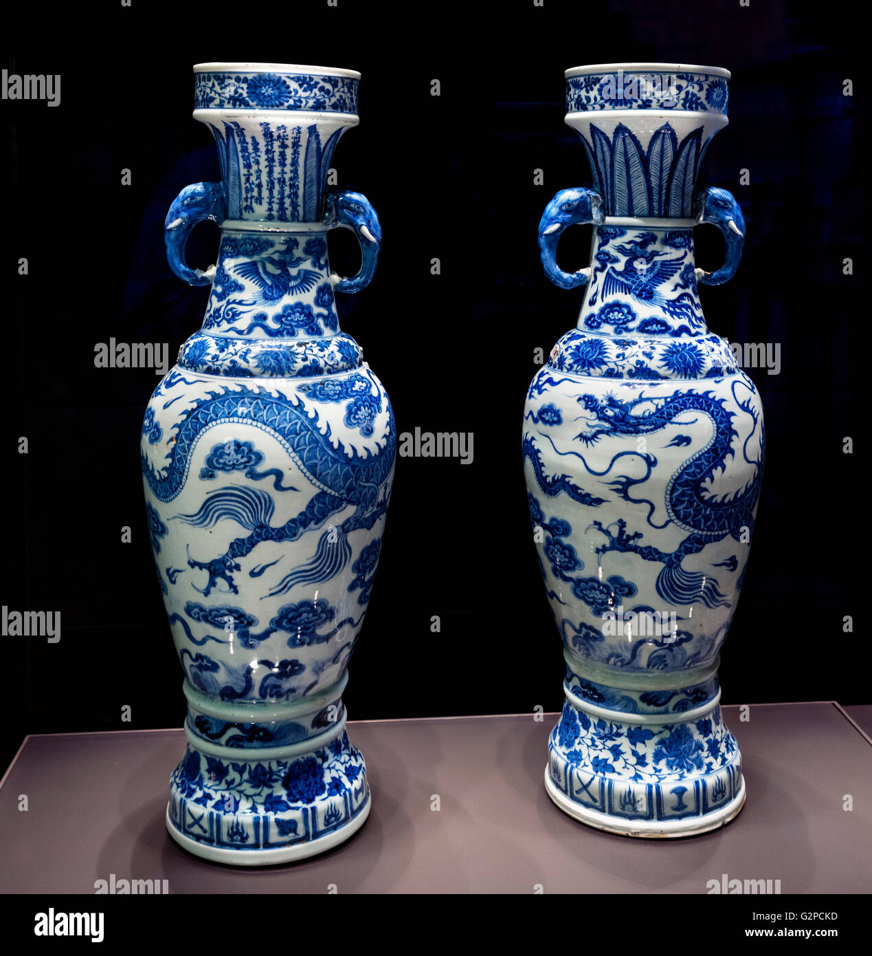 The 'David Vases', two of the best known pieces of Chinese ceramics. Large porcelain altar vases of ancient bronze form with two applied elephant head handles. Yuan Dynasty, made in Jingdezhe, 1351. Displayed in the British Museum, Bloomsbury, London, England, UK Stock Photo