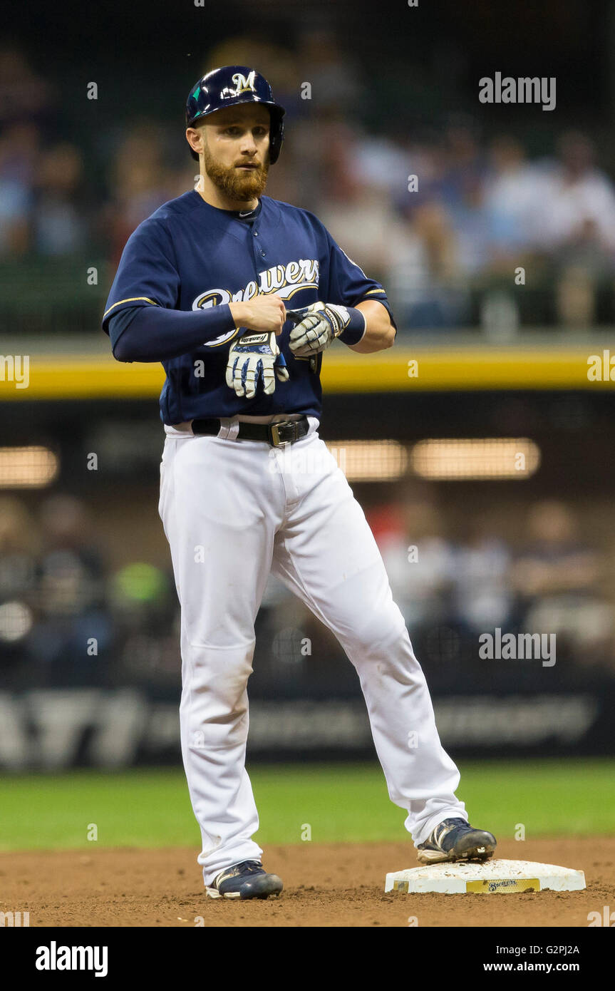 August 21, 2018: Milwaukee Brewers shortstop Orlando Arcia #3 during the  Major League Baseball game between the Milwaukee Brewers and the Cincinnati  Reds at Miller Park in Milwaukee, WI. John Fisher/CSM Stock