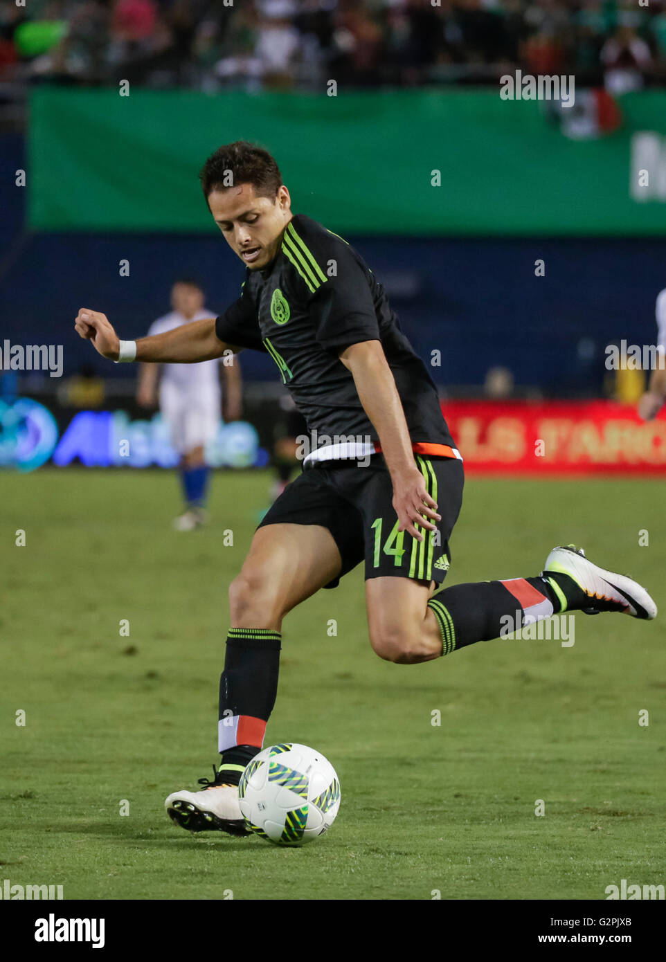 San Diego, California, USA. 01st June, 2016. Mexican Forward #14 Javier ''Chicharito'' Hernandez during an international soccer match between Mexico and Chile at Qualcomm Stadium in San Diego, California. Mexico defeats Chile 1-0. Justin Cooper/CSM/Alamy Live News Stock Photo