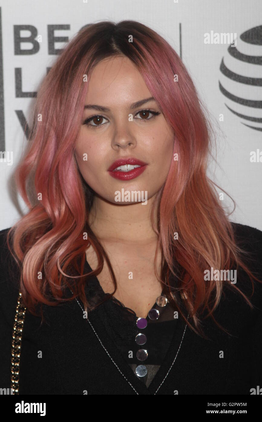 Amanda De Cadenet Nude Photos 12 Amanda De Cadenet Nude Photos 60