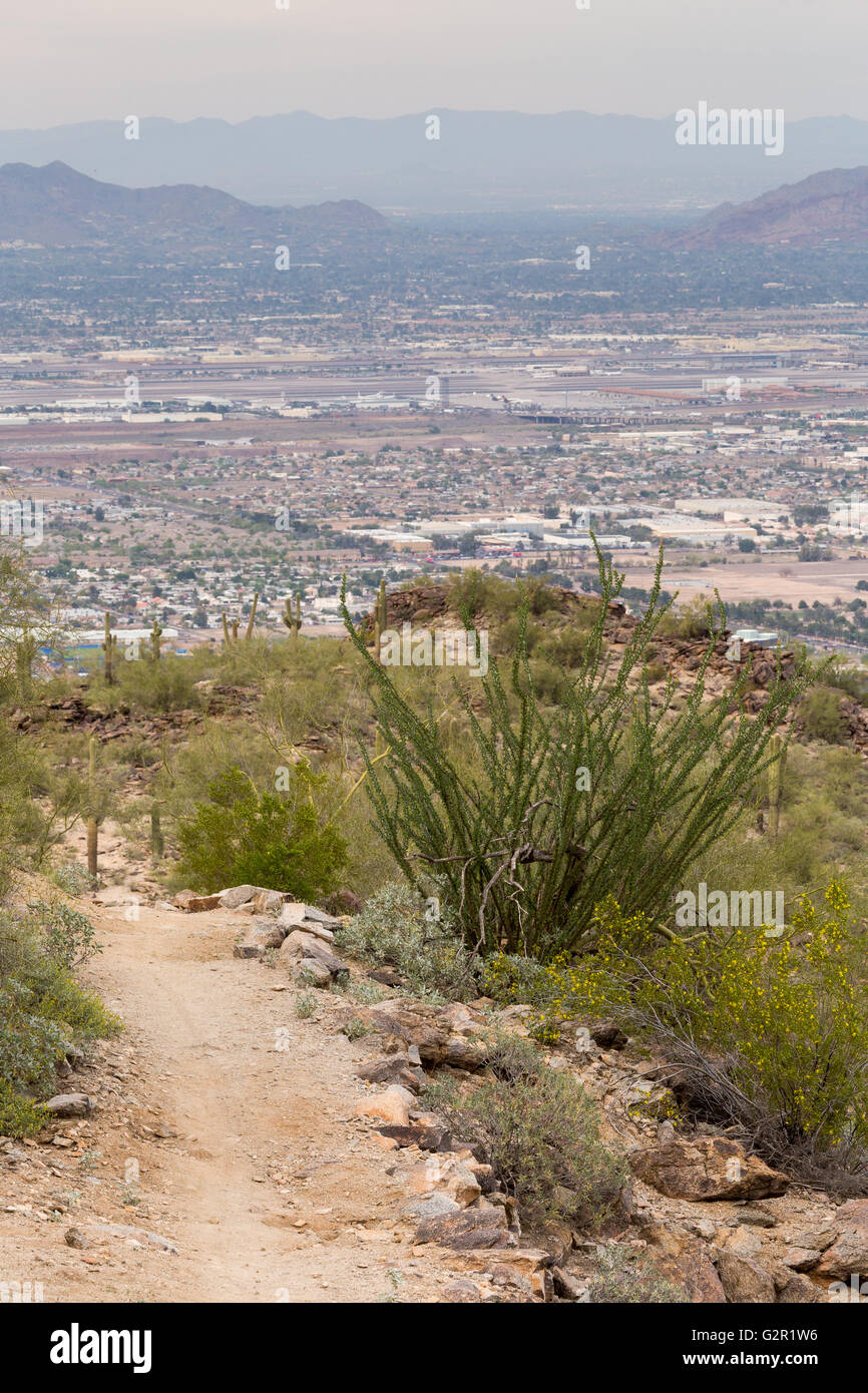 The Geronimo Trail descending toward Phoenix. South Mountain Park