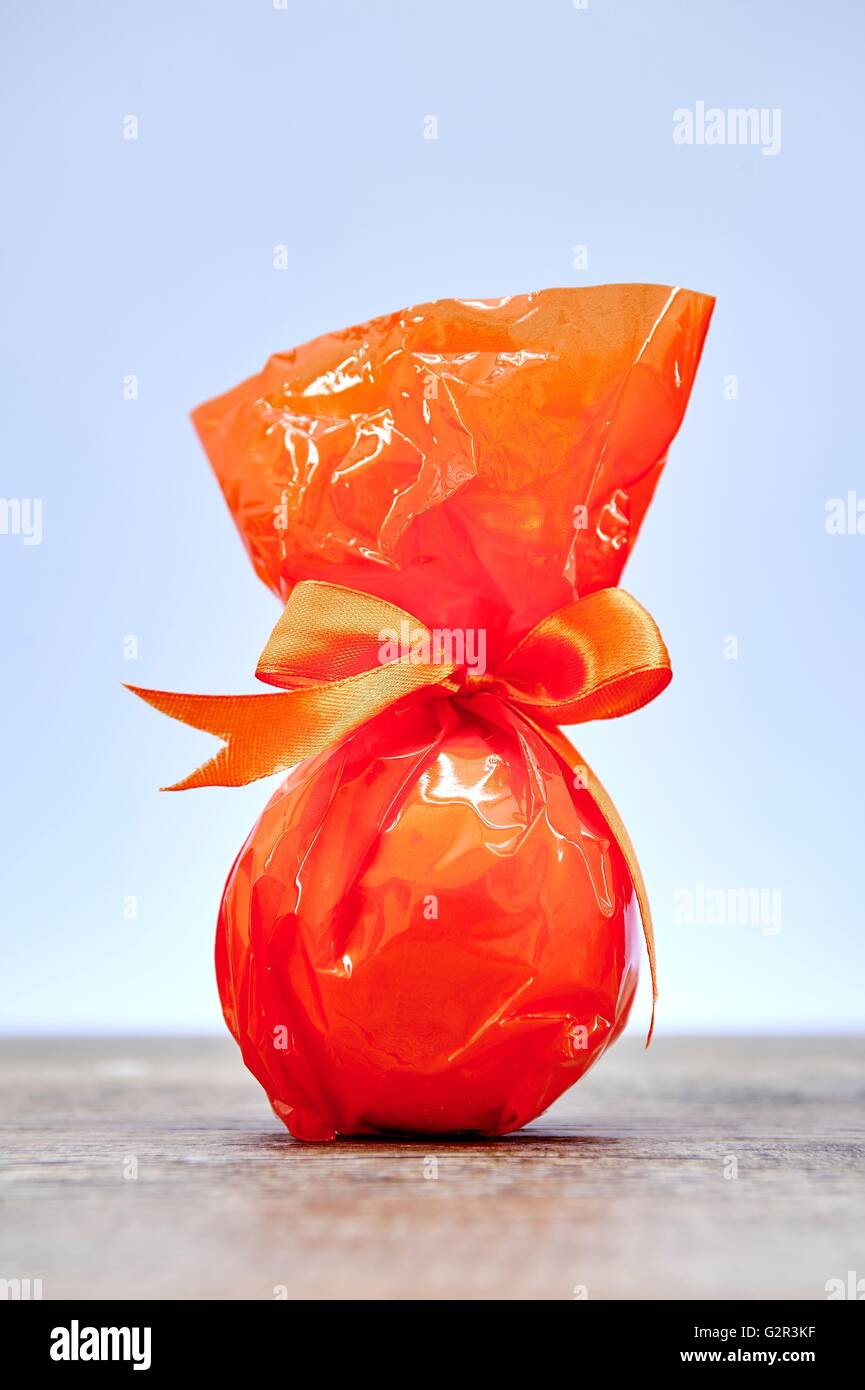 Candy wrapped in cellophane hires stock photography and images Alamy