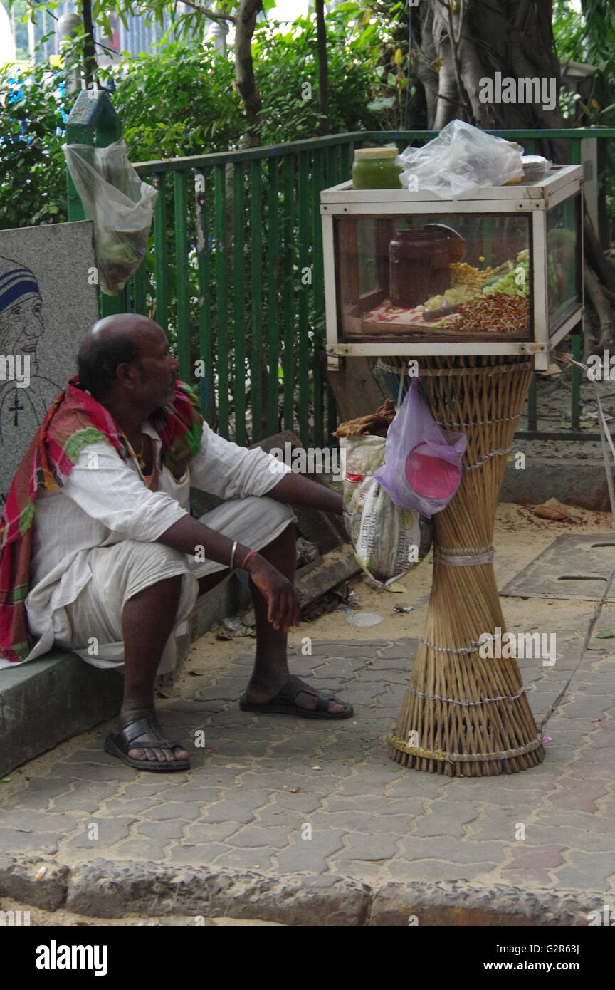 Street food hawkers in Kolkata, India Stock Photo Alamy
