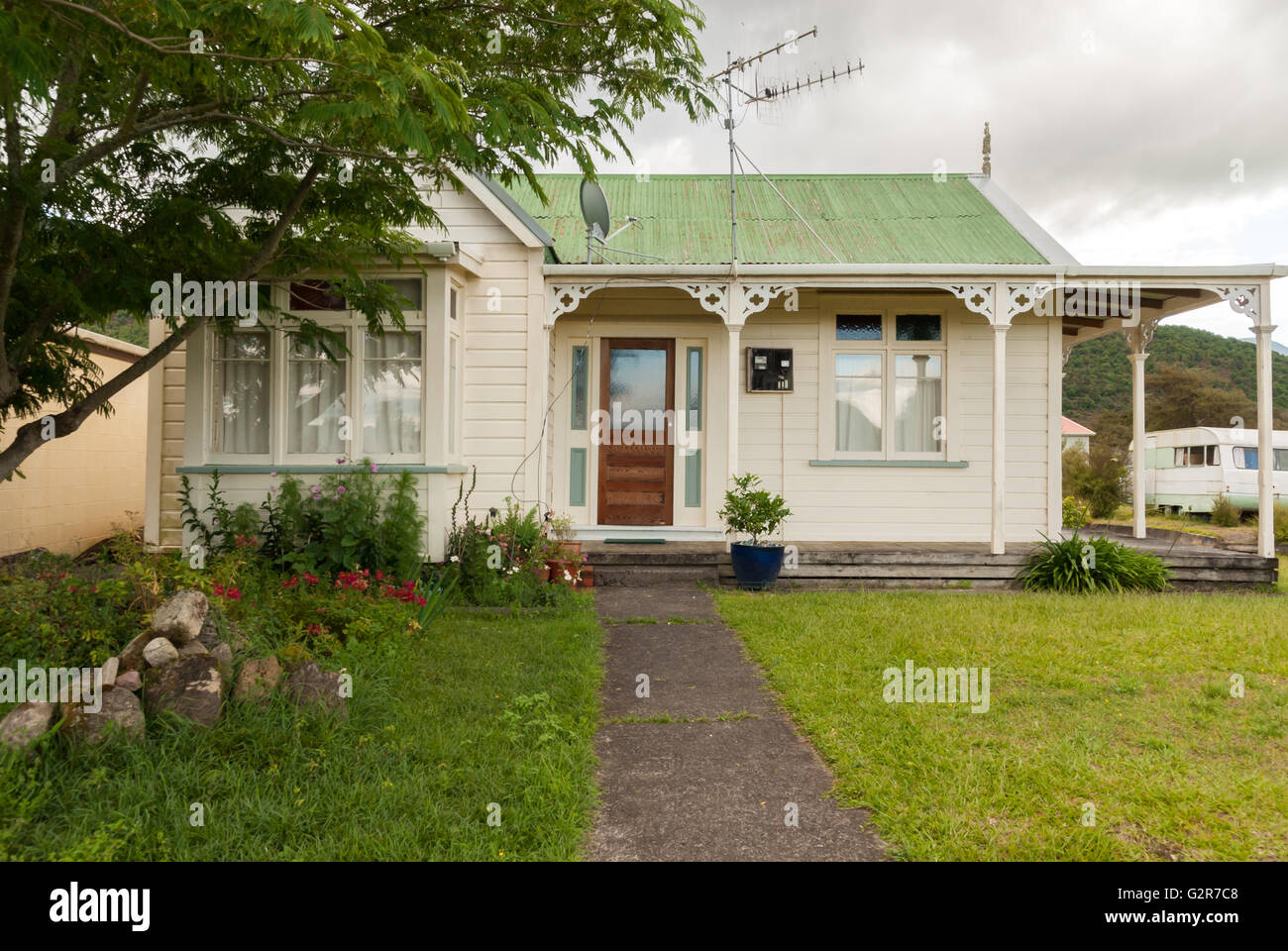Typical new zealand home hires stock photography and images Alamy