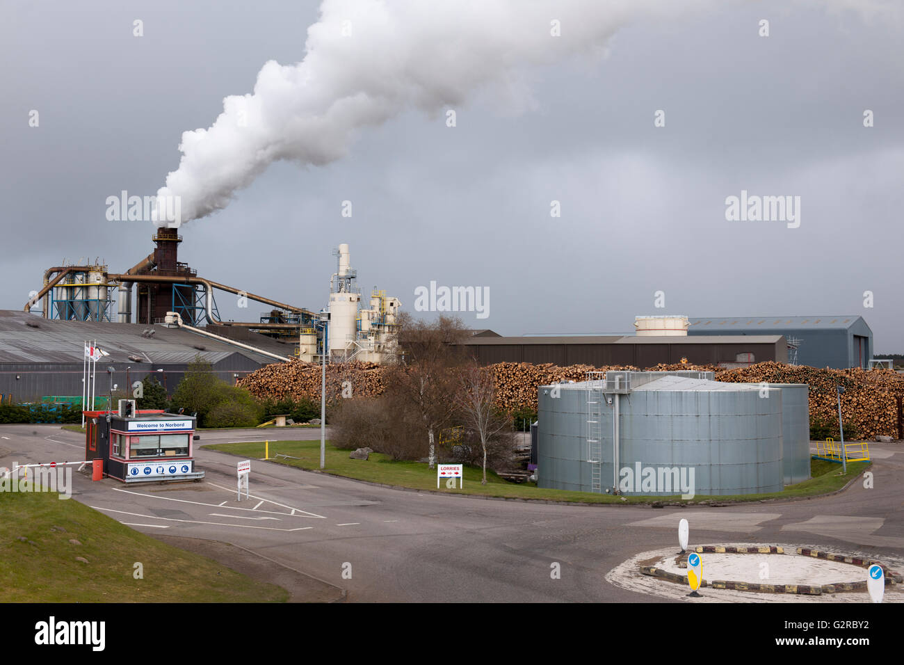 Norbord processing plant, Morayhill, Dalcross, Invernesshire, Scotland, UK. Stock Photo
