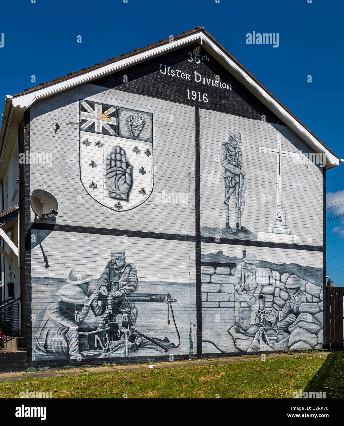 36th Ulster Division mural in loyalist Monkstown estate near Newtownabbey. Stock Photo