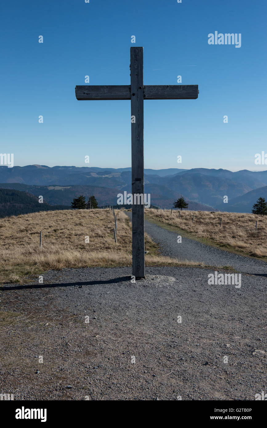 27.10.2015, Schoenau im Schwarzwald, Baden-Wuerttemberg, Germany - Summit cross on the Belchen. 00K151029D478CAROEX.JPG - NOT for SALE in G E R M A N Y, A U S T R I A, S W I T Z E R L A N D [MODEL RELEASE: NOT APPLICABLE, PROPERTY RELEASE: NO, (c) caro photo agency / Kaiser, http://www.caro-images.com, info@carofoto.pl - Any use of this picture is subject to royalty!] Stock Photo