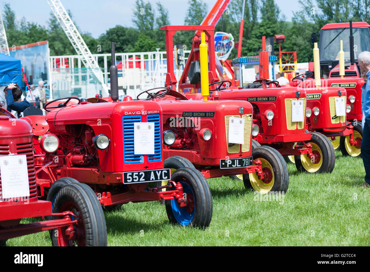Red Farm Tractors High Resolution Stock Photography and Images Alamy