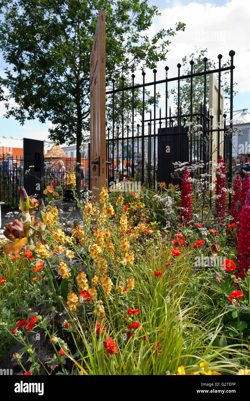 rhs chelsea flower show 2016, the modern slavery garden, fresh stock