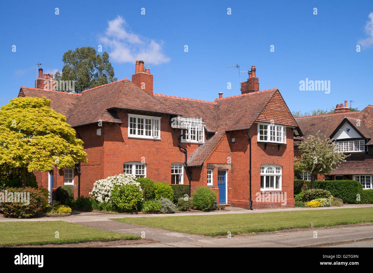 Houses 9 and 11 Bolton Road, Port Sunlight model village, Merseyside