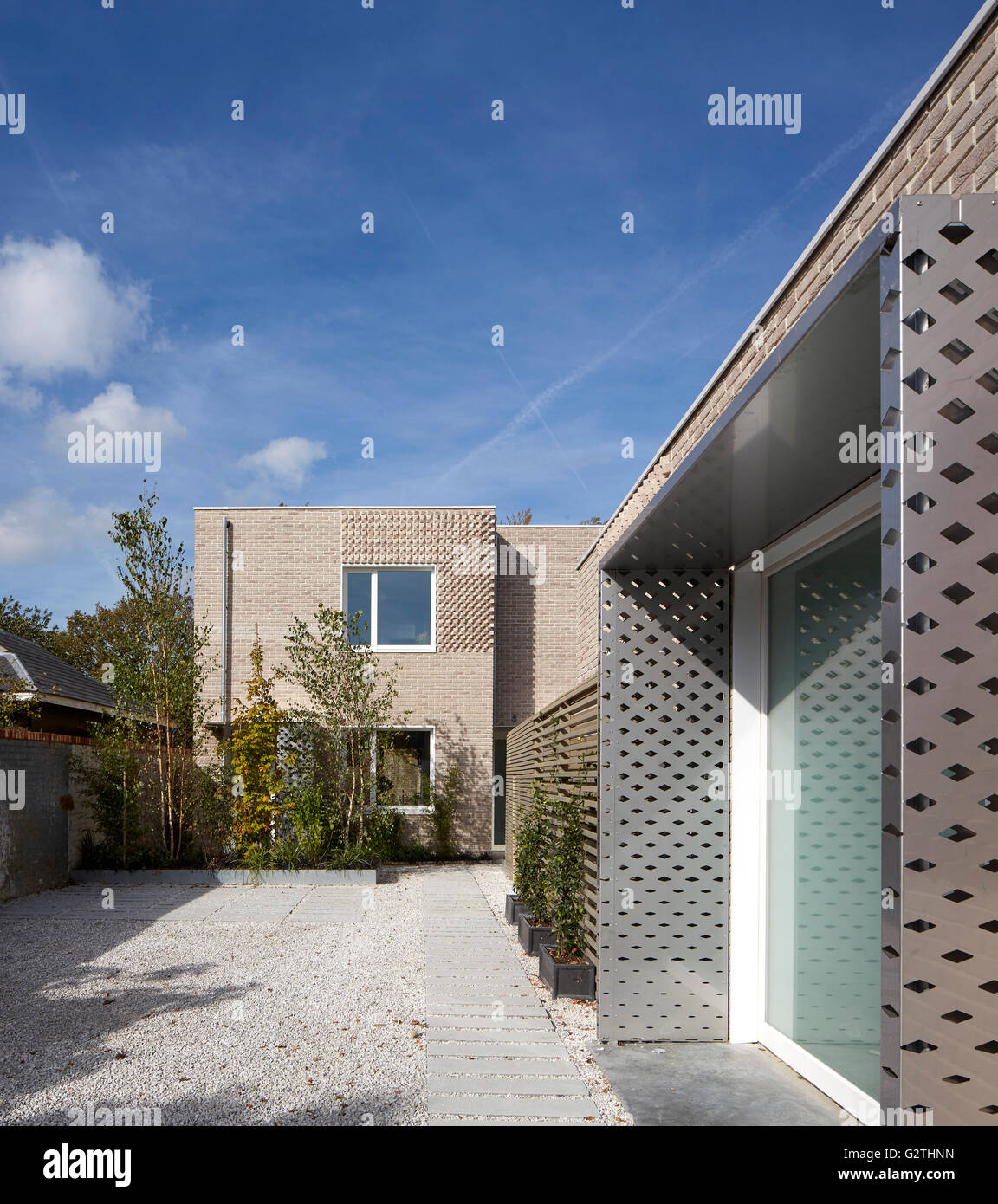 Side view showing two units. Hindman's Yard, London, United Kingdom