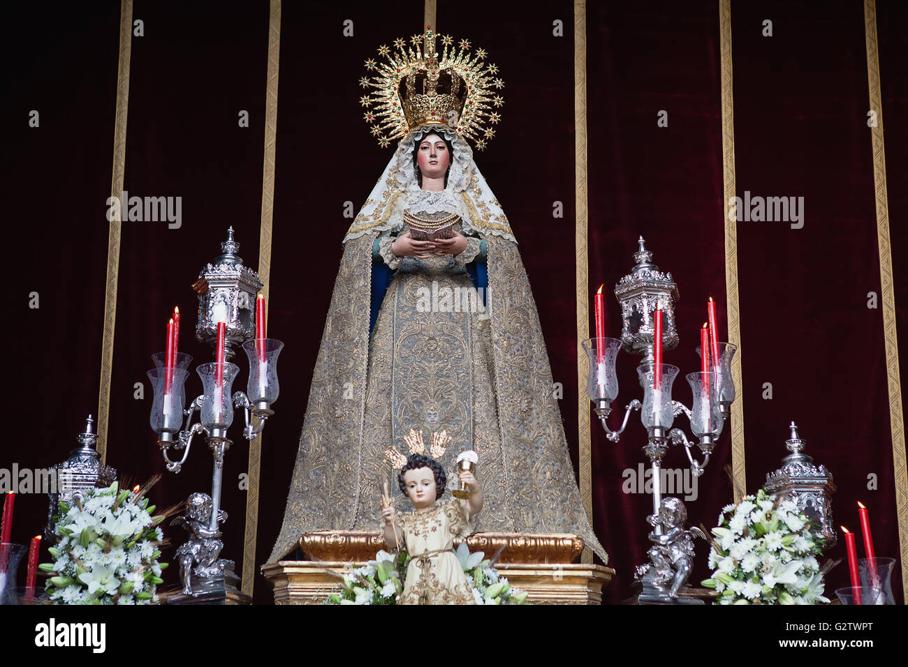 Spain, Andalucia, Seville, Shrine with the Virgin Mary on display at the Convento de San Leandro to celebrate the feast of Corpus Christi. Stock Photo