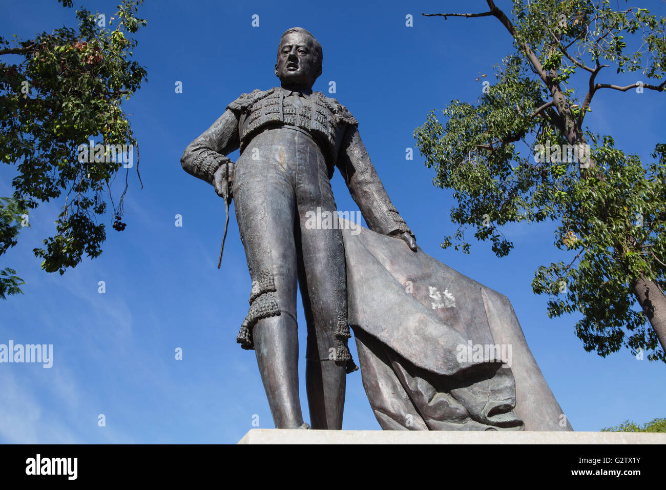 Spain, Andalucia, Seville, Statue of 
