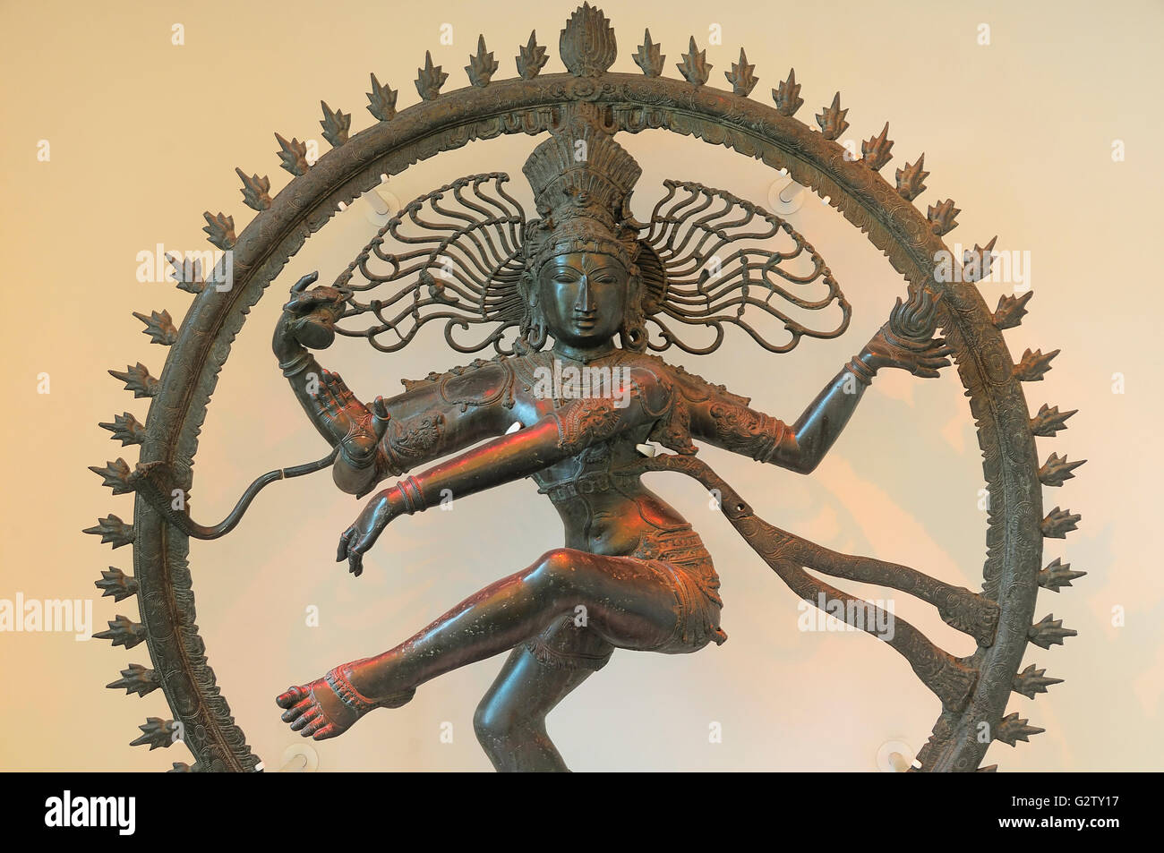 Scotland, Glasgow, St Mungo Museum of Religious Life and Art, 18th or 19th century Shiva as Nataraja or Lord of the Dance. Stock Photo