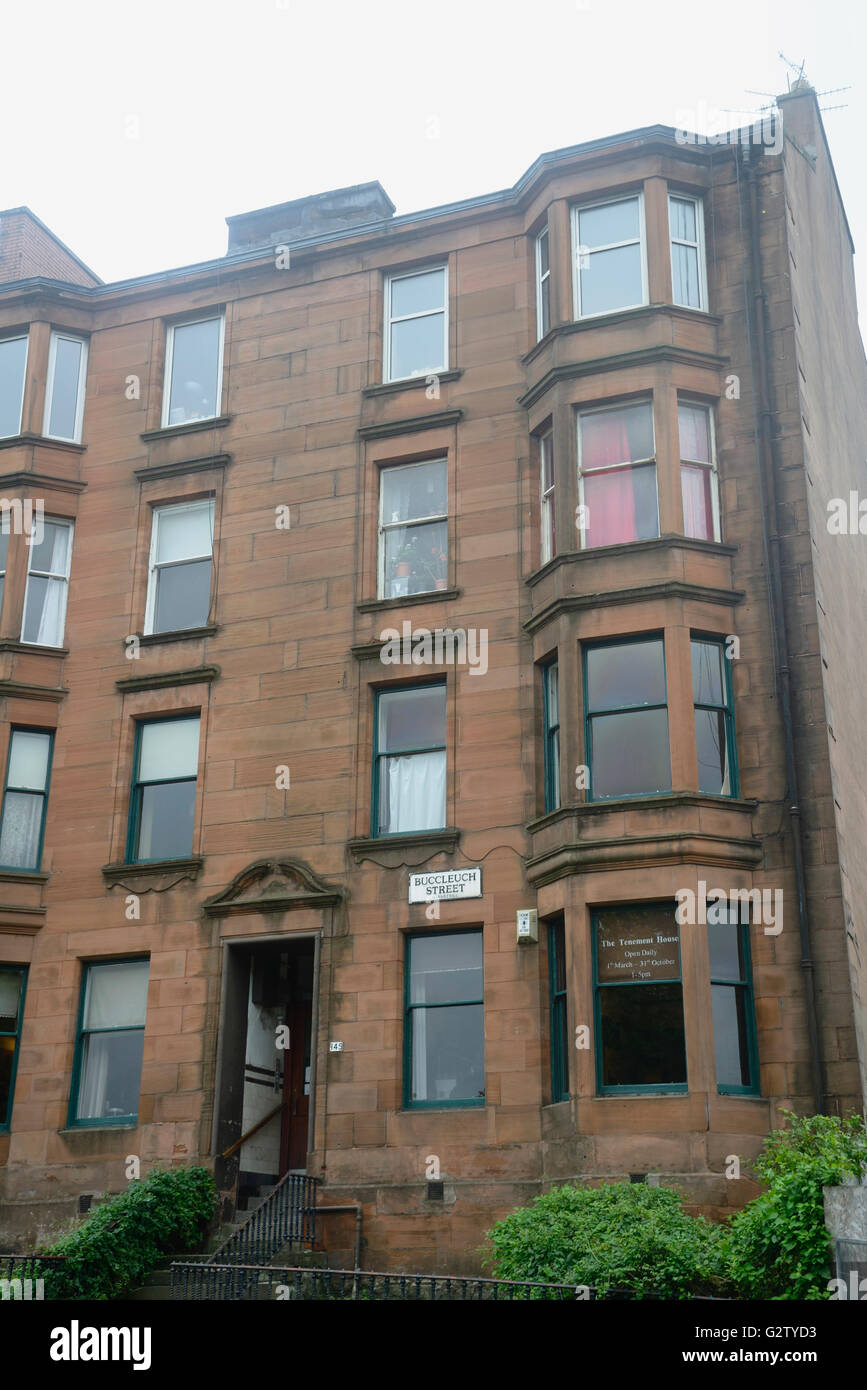 Scotland, Glasgow, City centre west, Tenement House on Buccleuch Street. Stock Photo