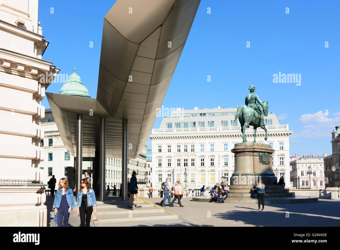Albertina ( left) with Soravia Wing and monument to Archduke Albert of Austria - Teschen, Austria, Vienna, Wien Stock Photo