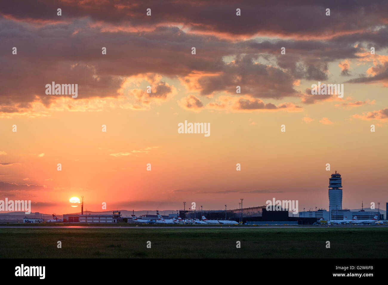 Vienna Airport : Tower , terminal and aircrafts, Austria, Vienna, Wien Stock Photo