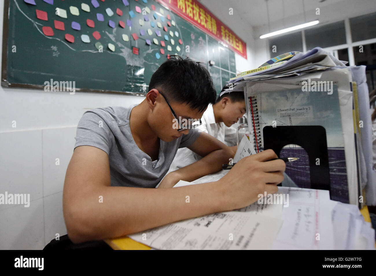 Chinese Students Study Routine Zhengzhou, China's Henan Province. 2nd June, 2016. Students study in ...