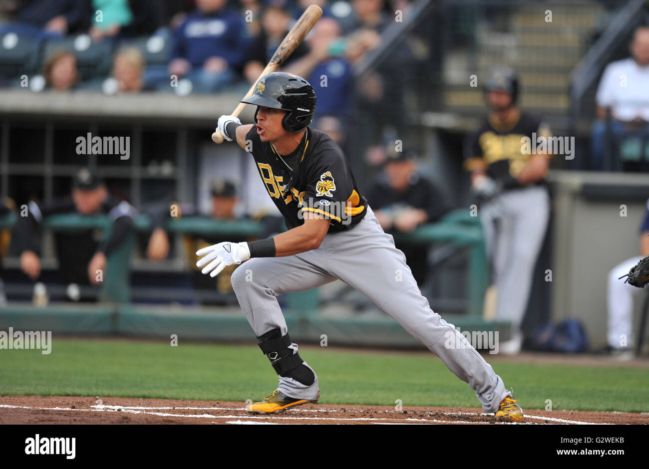 Salt Lake Bees outfielder Quintin Berry swings at a pitch during a game  against the Tacoma Rainiers. Tacoma won the game 6-1, which was played at  Cheney Stadium, Tacoma, WA. Jeff Halstead/Cal
