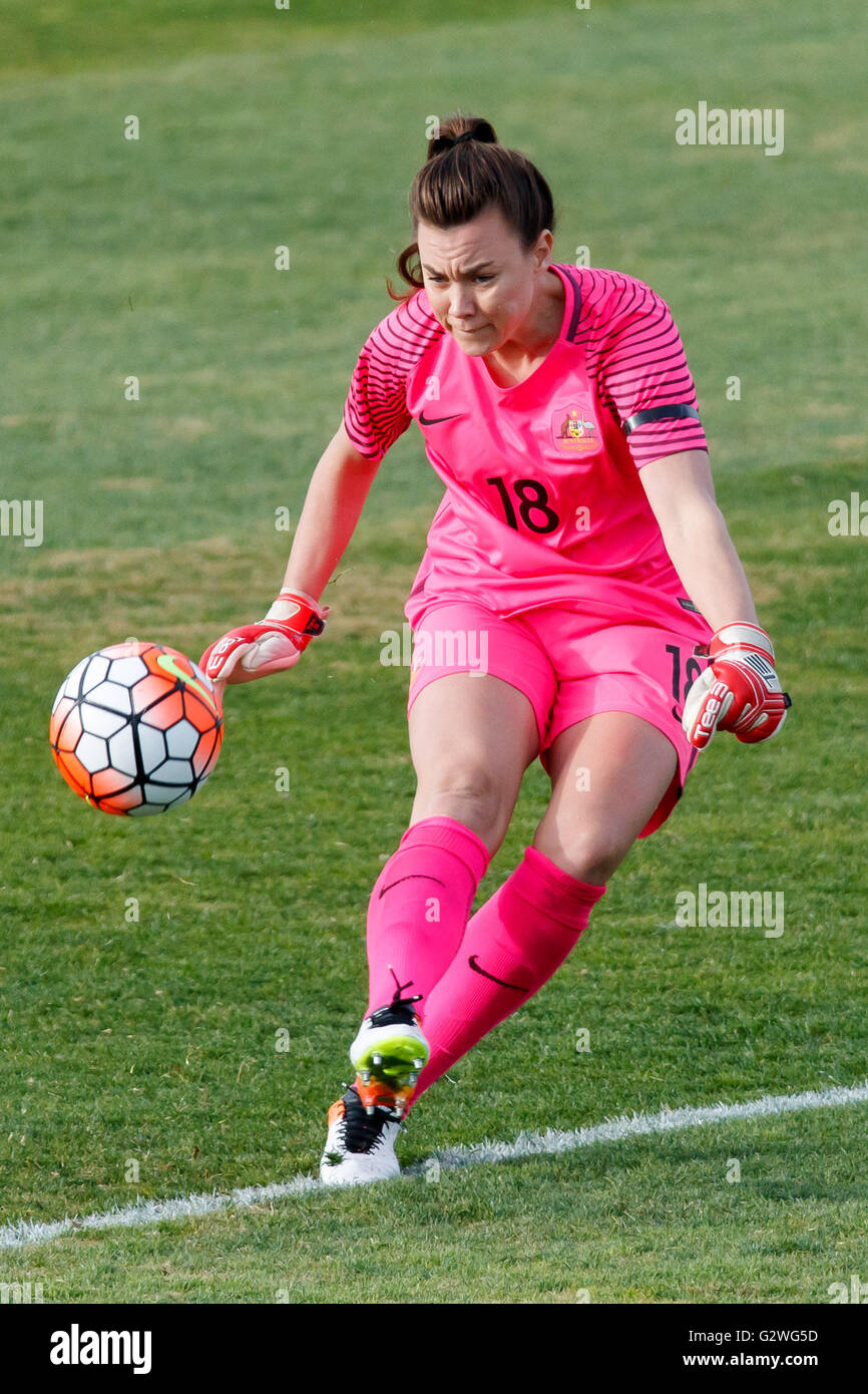 Ballarat. 4th June, 2016. MACKENZIE ARNOLD (18) of Australia kicks the ball during an international friendly match between the Australian Matildas and the New Zealand Football Ferns as part of the teams' preparation for the Rio Olympic Games at Morshead Park in Ballarat. Sydney Low/Cal Sport Media. Credit:  csm/Alamy Live News Stock Photo