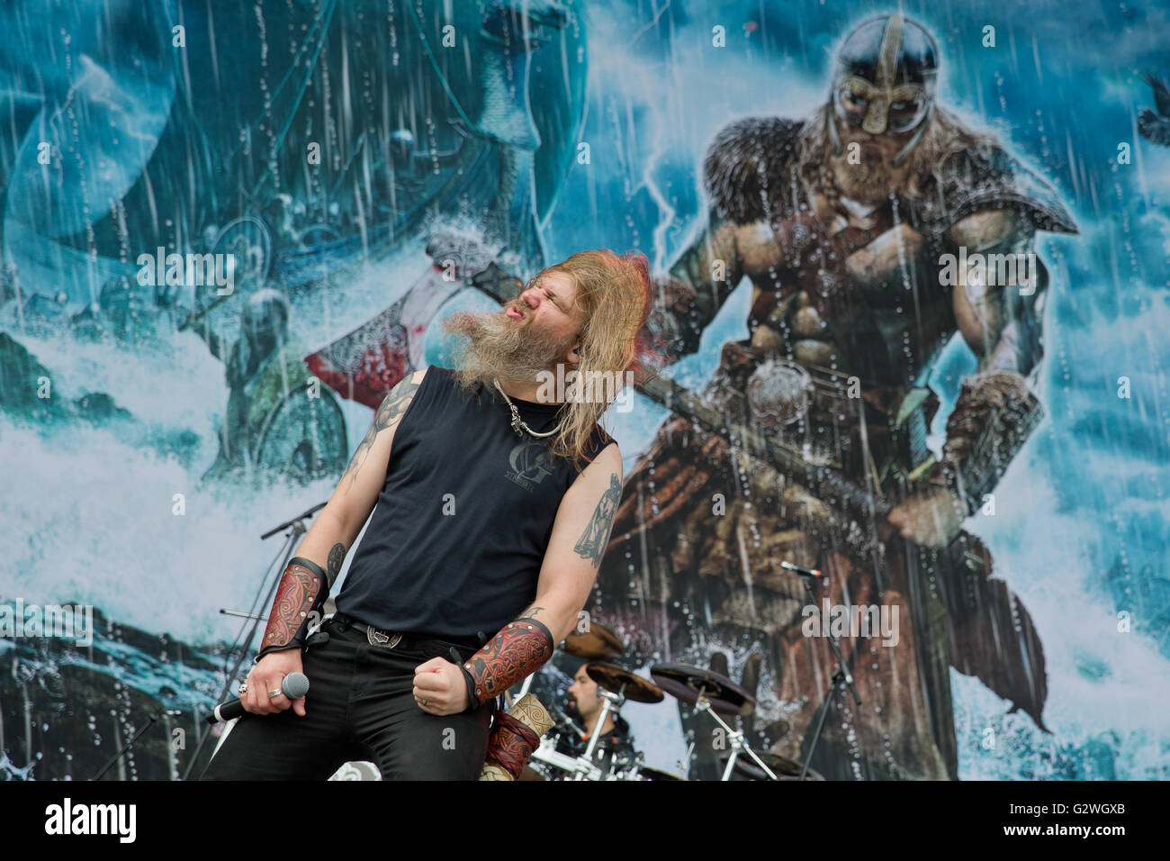 Nuremberg, Germany. 04th June, 2016. Johan Hegg, singer of Swedish death metal band Amon Amarth, performs at the Rock im Park music festival in Nuremberg, Germany, 04 June 2016. More than 80 bands are set to perform at the festival until 05 June. Photo: DANIEL KARMANN/dpa/Alamy Live News Stock Photo
