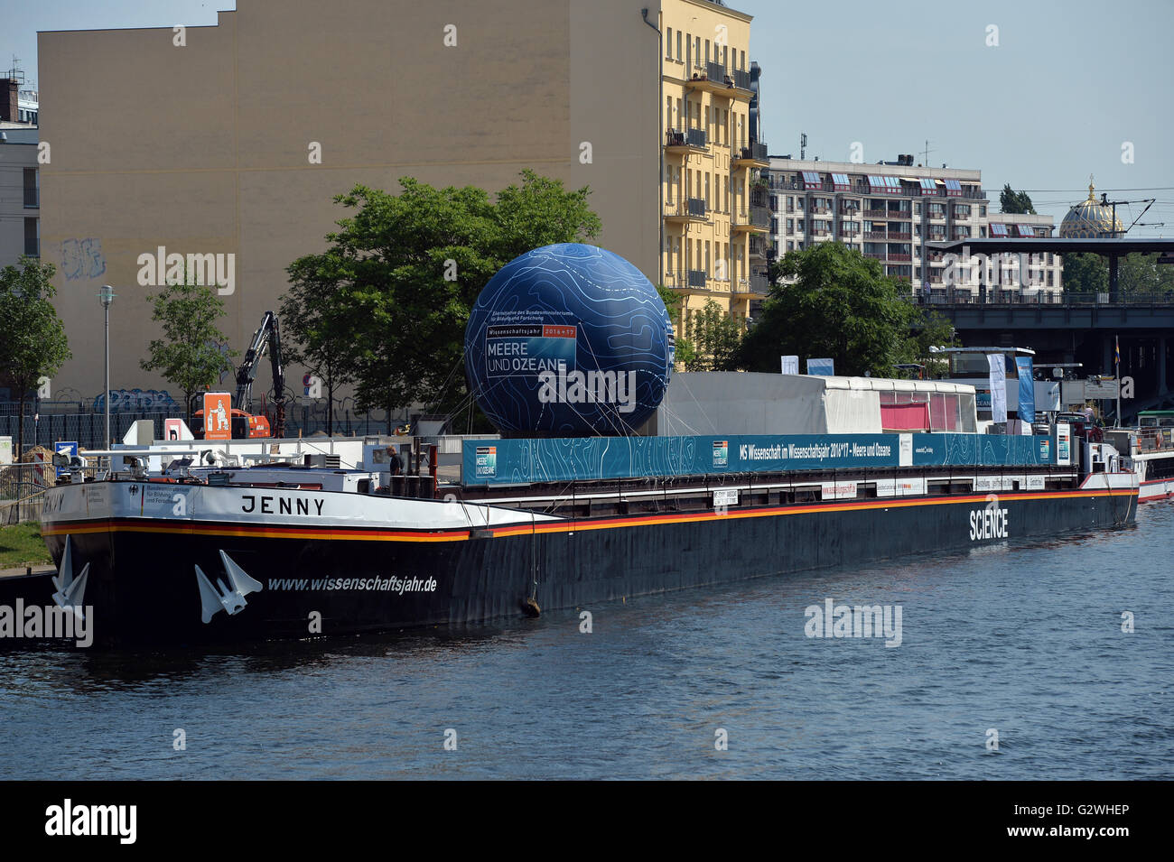 Berlin, Germany. 4th June, 2016. The exhibition ship 'MS Wissenschaft' on the Schiffbauerdamm in Berlin, Germany, 4 June 2016. The ship is taking the exhibition Meere und Ozeane (seas and oceans) on tour to 33 German cities. PHOTO: MAURIZIO GAMBARINI/DPA/Alamy Live News Stock Photo
