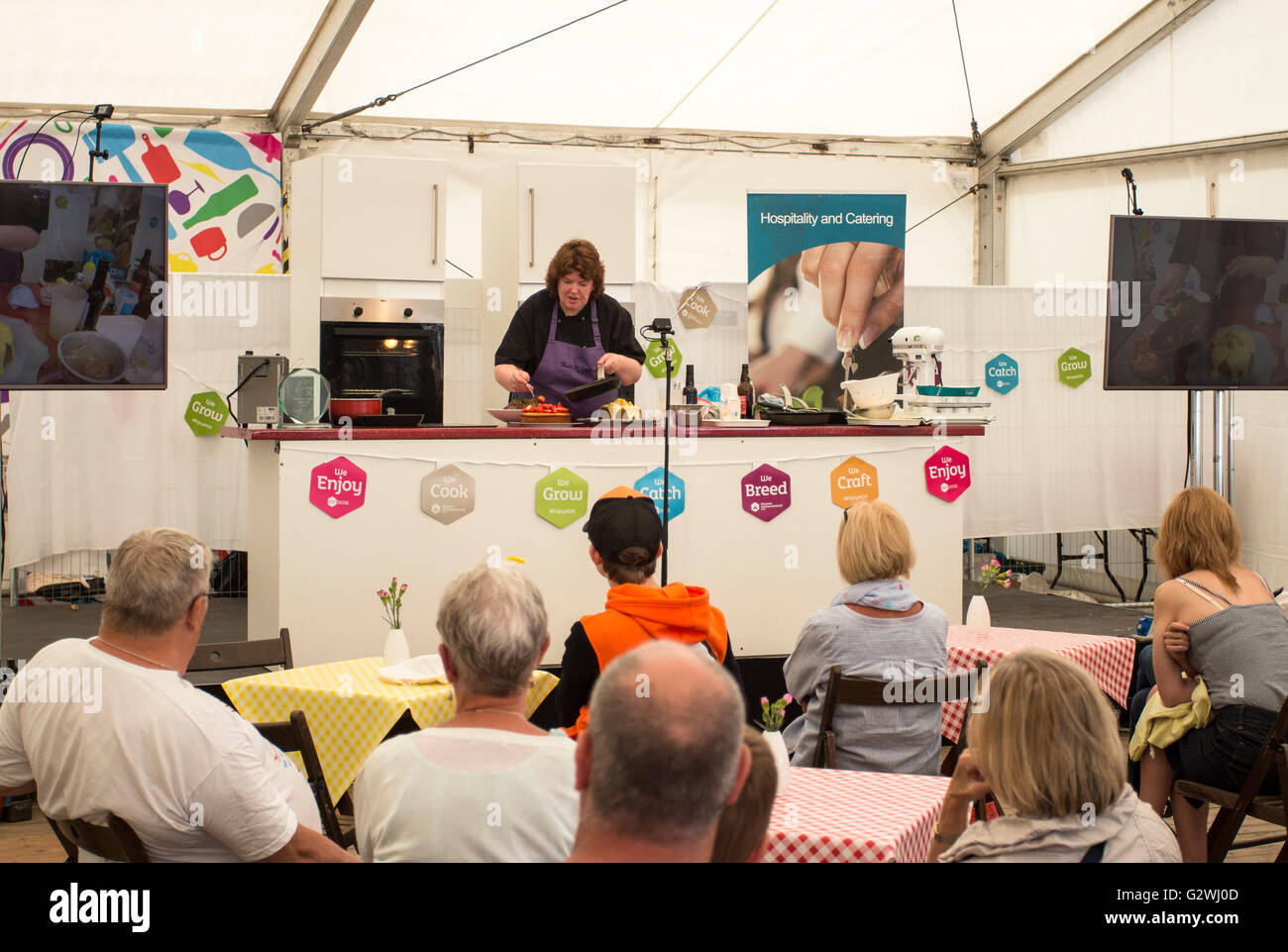 Bangor, Northern Ireland, UK, 4th June 2016. Paula McIntyre gives a cooking demonstration during The Sea Bangor Festival. The festival launches with cookery demonstrations, dockside emporium, entertainers, and sailings on the Tall Ship Mercedes. Credit:  J Orr/Alamy Live News Stock Photo