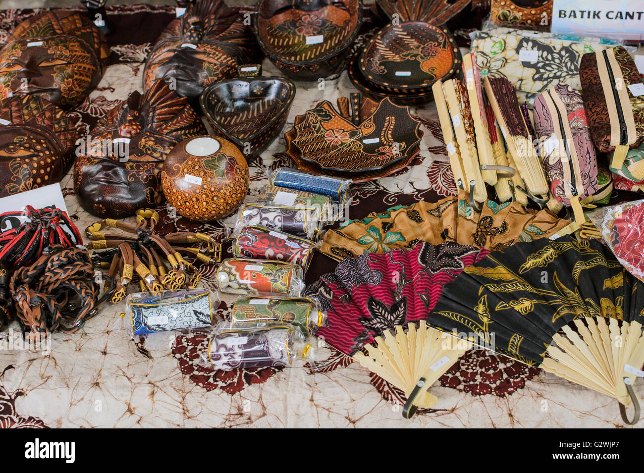 Indonesian Arts & Handicrafts