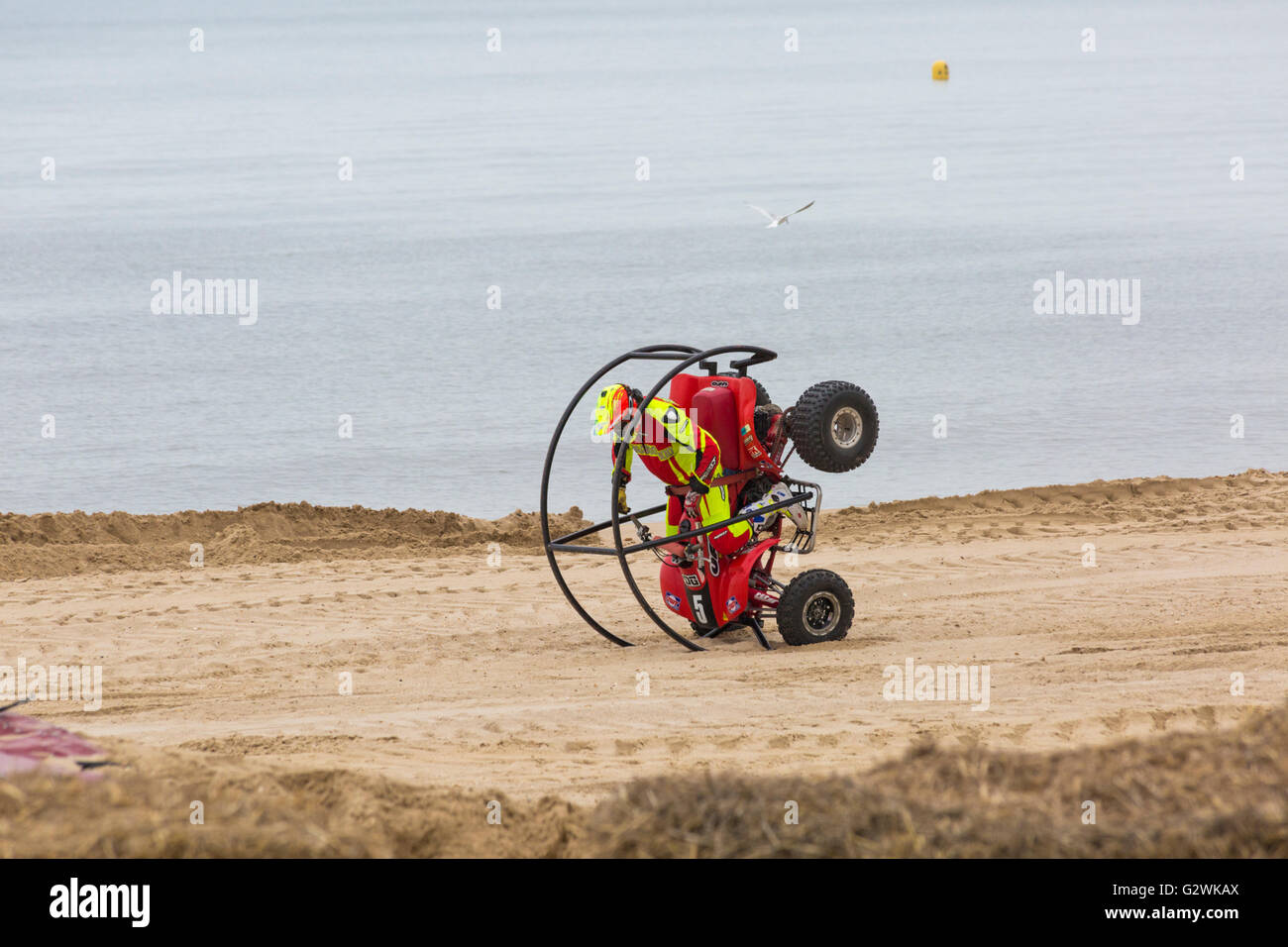 Bournemouth, Dorset UK 4 June 2016. The Australian stunt driver Kangaroo Kid (Matt Coulter) and friend perform their stunts at Bournemouth beach on the second day of the Bournemouth Wheels Festival.  Credit:  Carolyn Jenkins/Alamy Live News Stock Photo