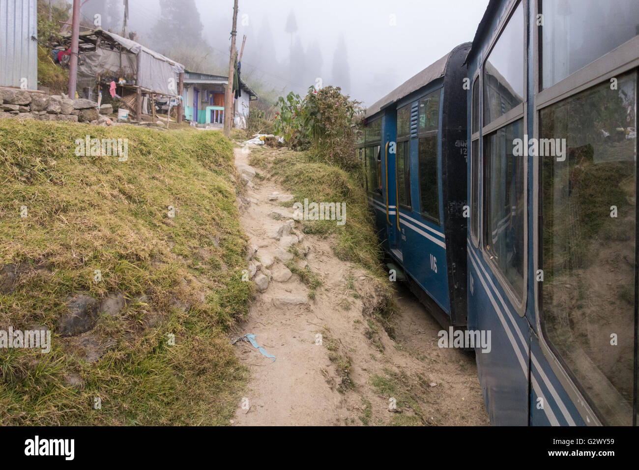Darjeeling Himalayan Railway Toy Train halted at Rongbull Siding Stock Photo