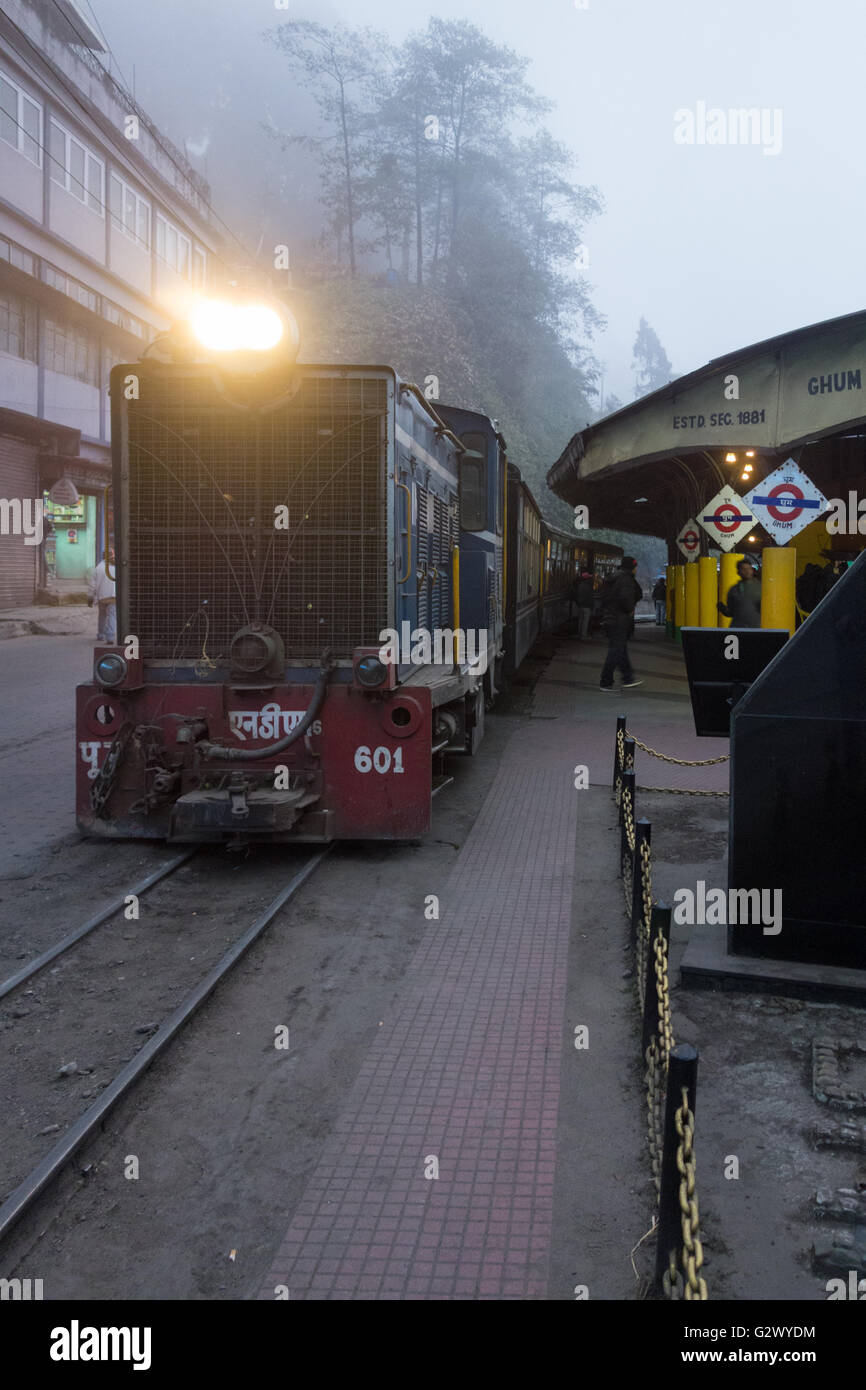 NDM6 Diesel Locomotive hauled Darjeeling Himalayan Railway Toy Train at Ghum railway station Stock Photo