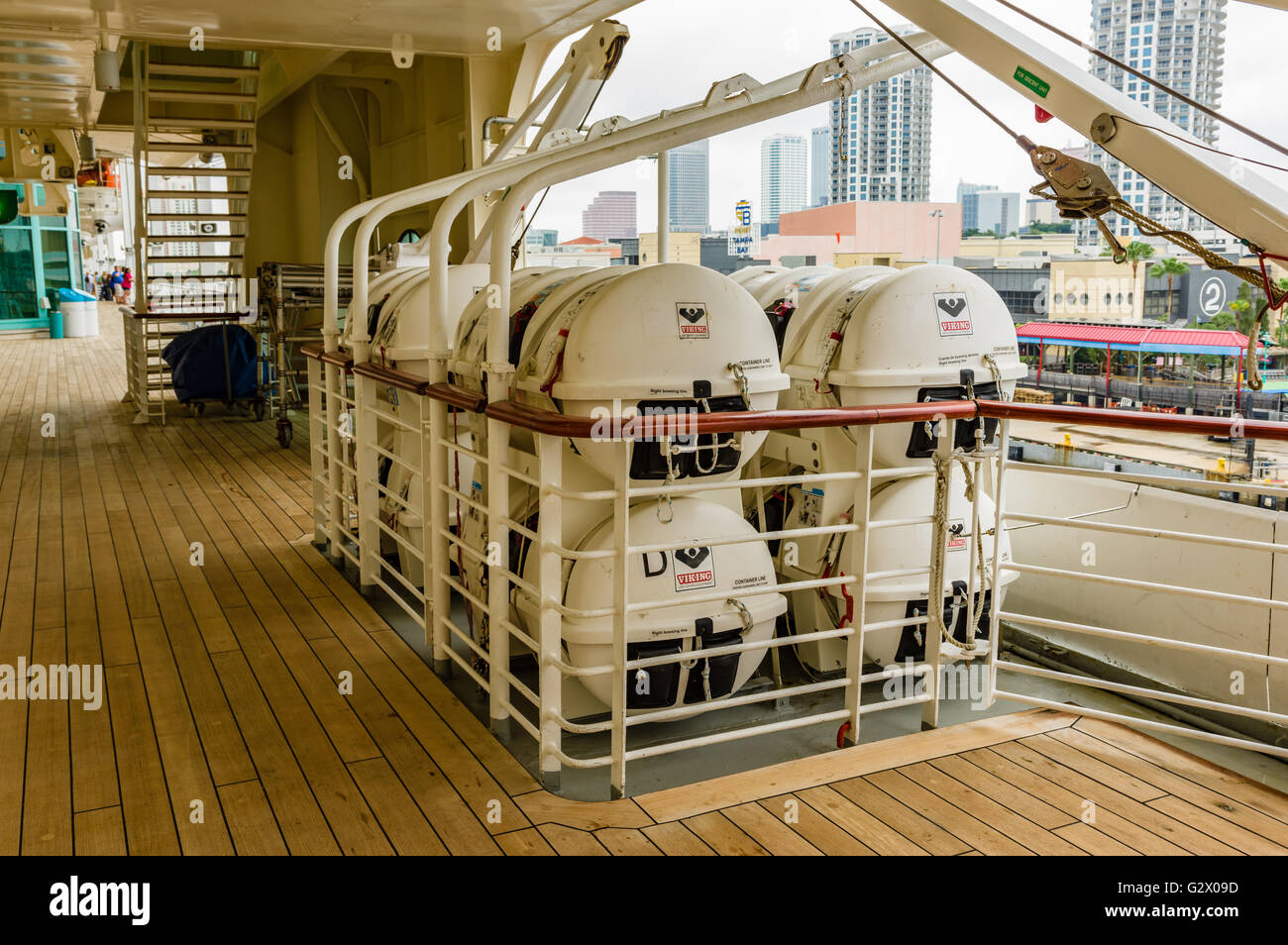 life raft found by cruise ship