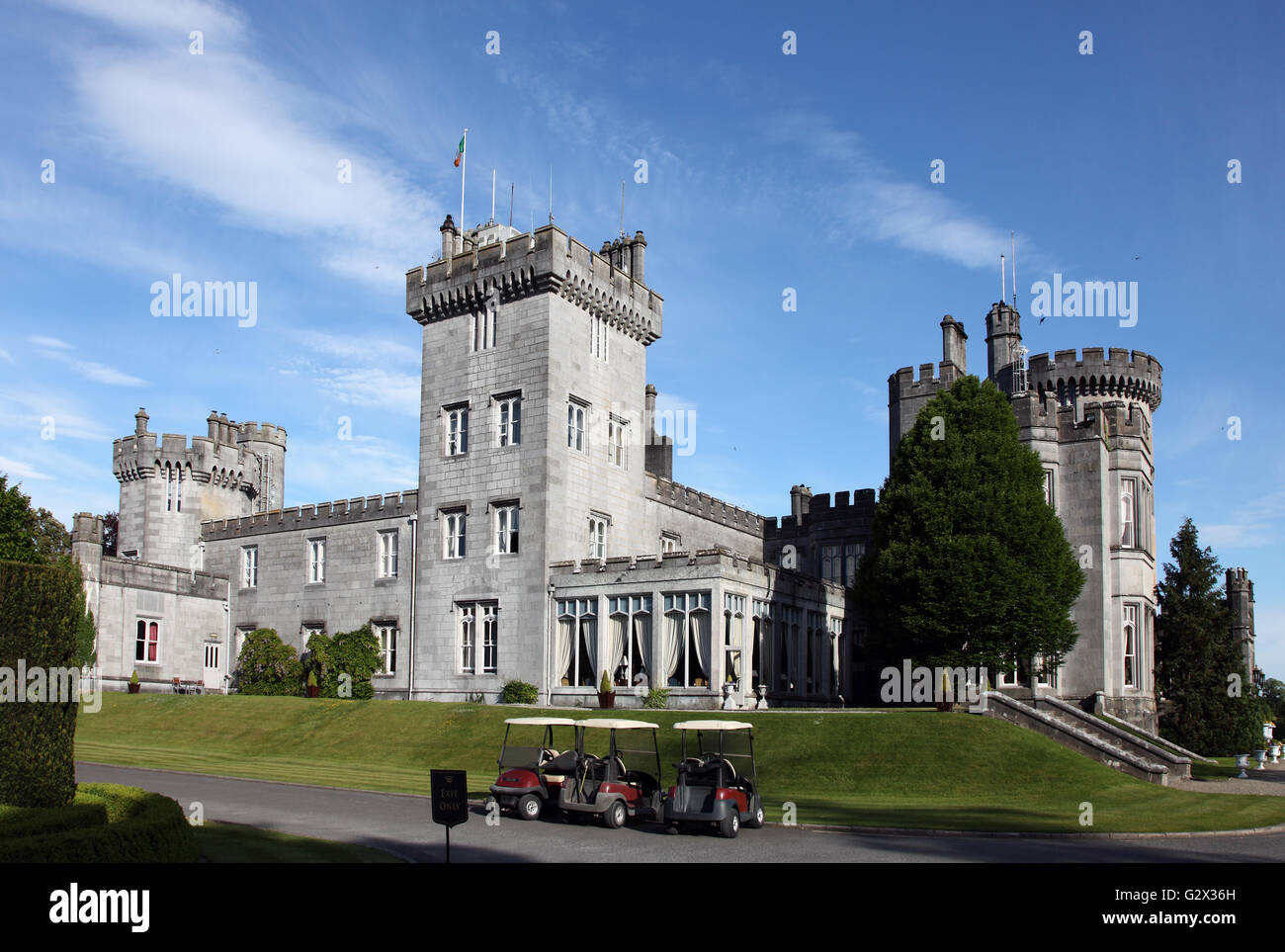 Golf carts at Dromoland Castle, five star hotel in County Clare Ireland Stock Photo