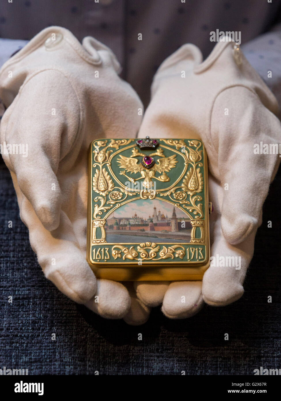 faberge gold cigarette case London, UK. 3 June 2016. A Faberge jewelled gold and enamel cigarette case,  made for the Romanov Tercentenary, Moscow, 1913, est. GBP 180,000-250,000.  Sotheby's present highlights from the forthcoming Russian Art and
