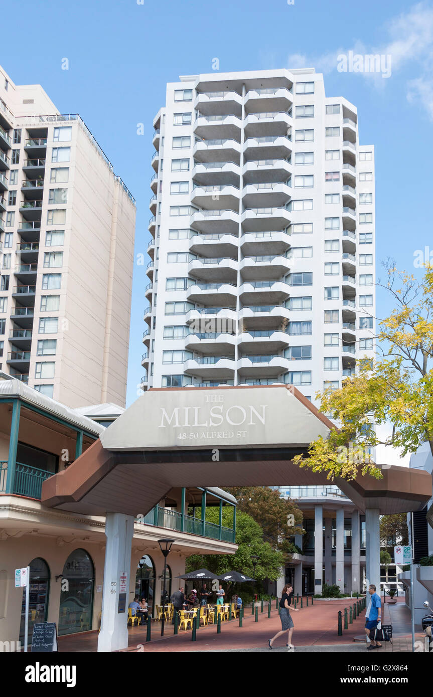 Milson Executive Apartments, Alfred Street, Milsons Point, Sydney, New South Wales, Australia Stock Photo