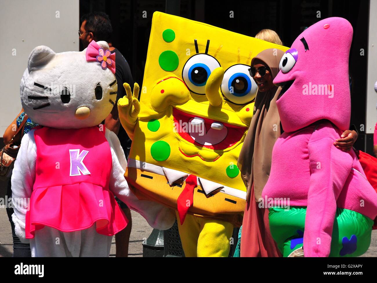 Sponge bob hi-res stock photography and images - Alamy
