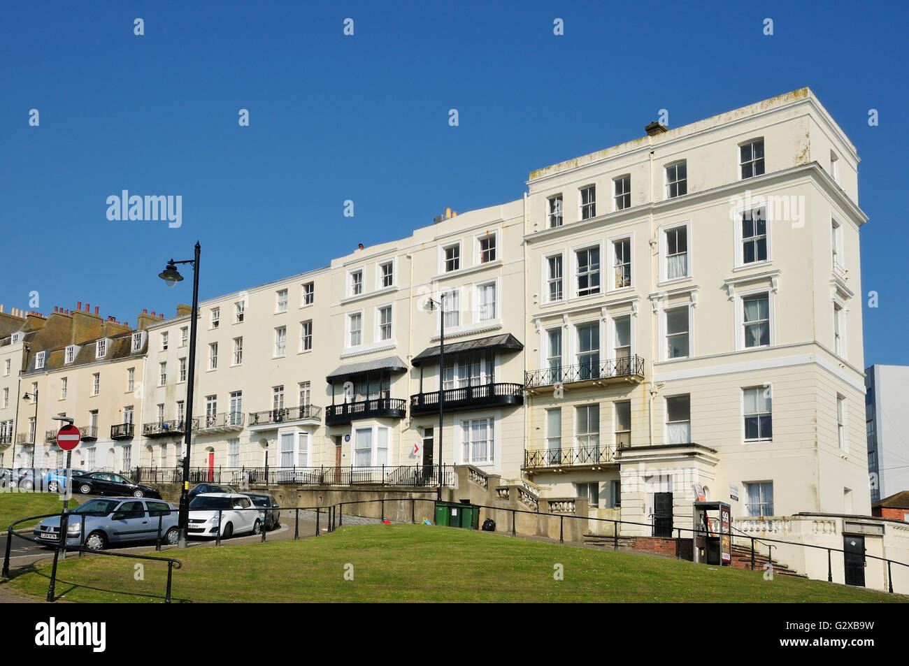 Wellington square hi-res stock photography and images - Alamy