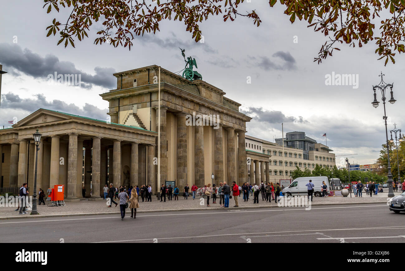 18th century architecture berlin hi-res stock photography and images ...