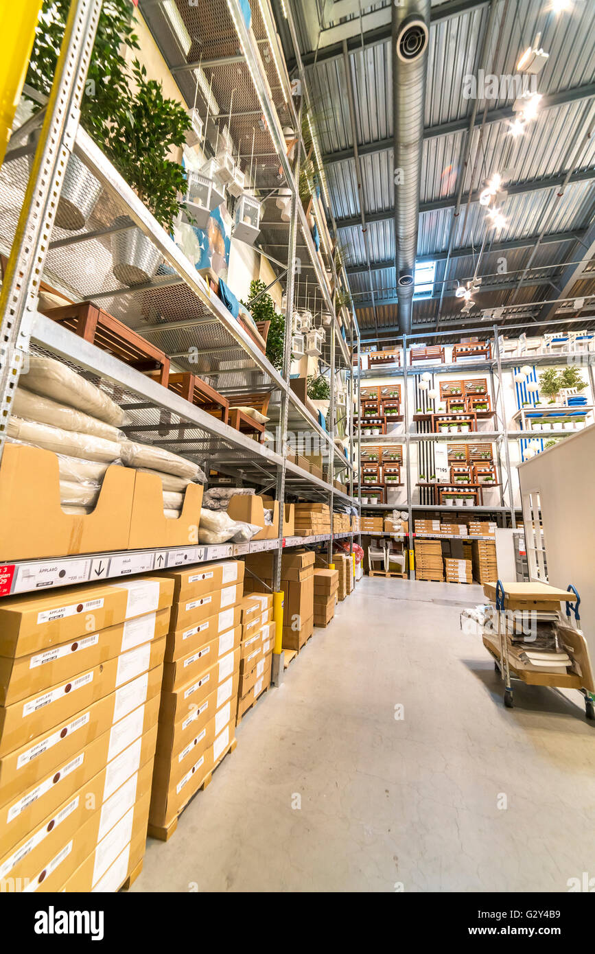 Largest distribution warehouse shelves hires stock photography and