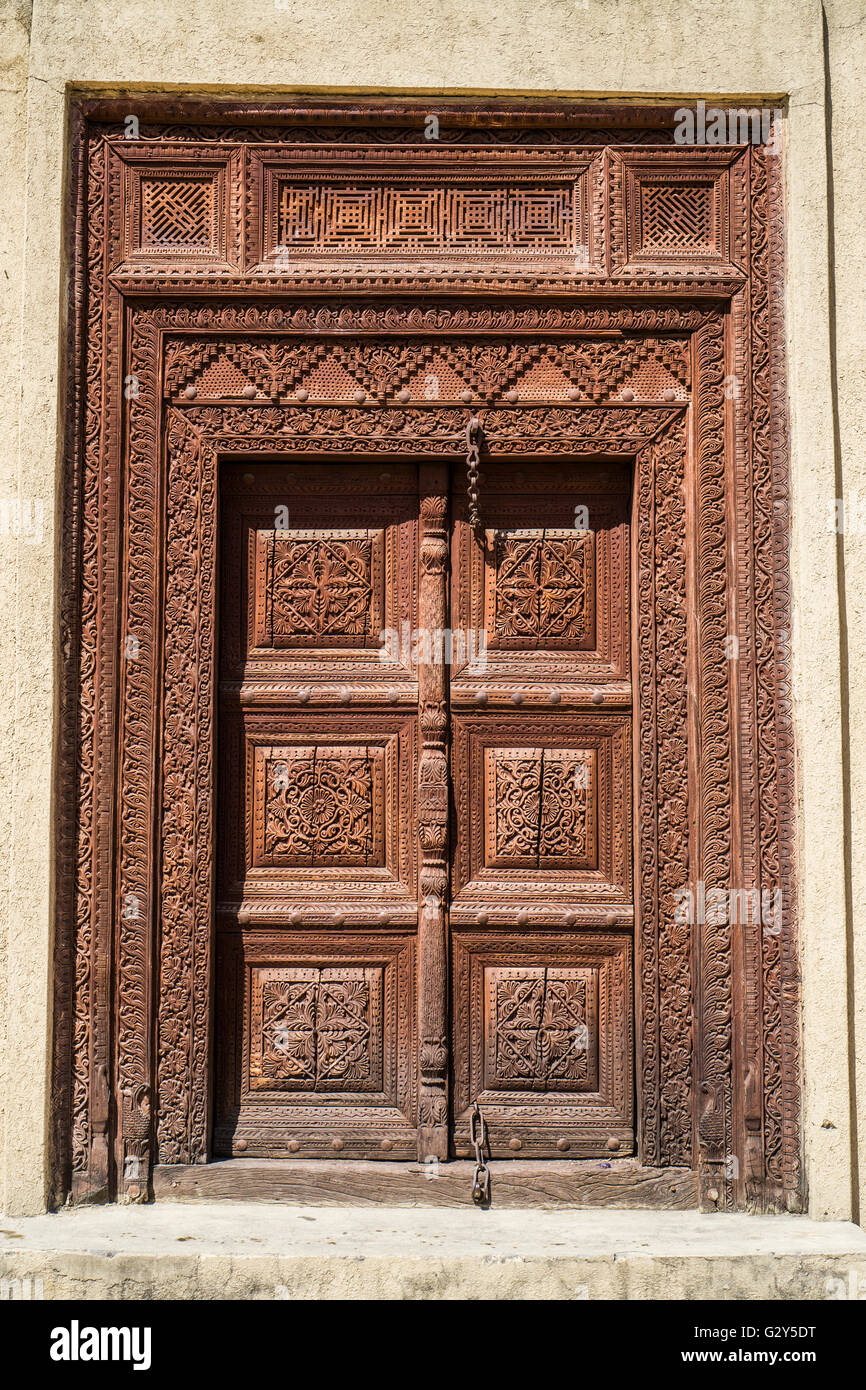 Ornate wooden doors Islamabad Punjab Pakistan Stock Photo Alamy
