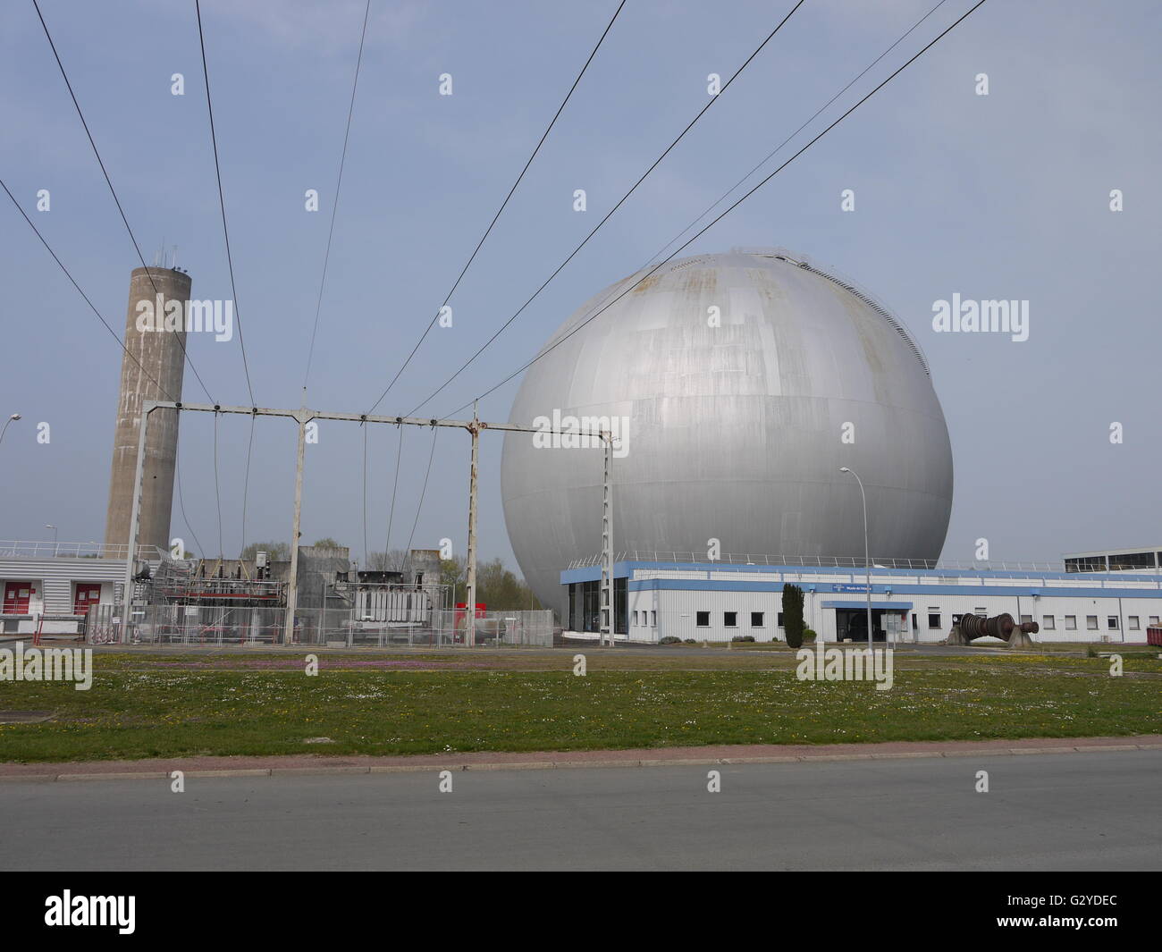 First reactor of nuclear power plant of Chinon, in France is no more in  operation Stock Photo - Alamy
