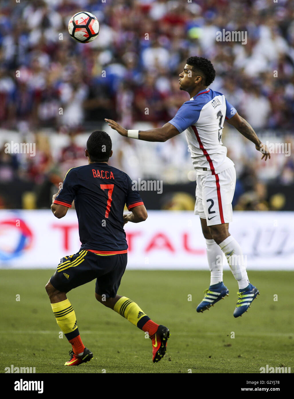 Los Angeles, California, USA. 3rd June, 2016. United States defender DeAndre Yedlin in the 2016 Copa America game between United States and Colombia at Levi's Stadium on June 3, 2016 in Santa Clara, California. © Ringo Chiu/ZUMA Wire/Alamy Live News Stock Photo