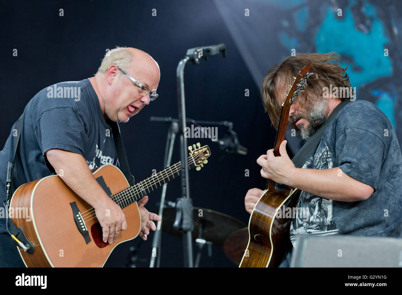 Nuremberg, Germany. 04th June, 2016. US singers and actors Kyle Gass (L)  and Jack Black of the band Tenacious D. perform on stage at the 'Rock im  Park' (Rock in the Park)