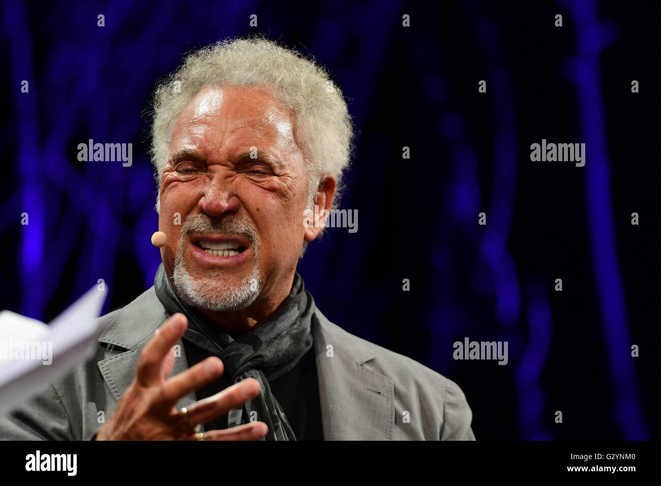 Hay Festival 2016, Hay on Wye, Powys , Wales UK  Sunday June 05 2016  Sir Tom Jones, speaking in public for the first time since the death of his wife, Melinda Trenchard, in April 2016, talking about his new autobiography 'Over the Top and Back'  on the final day of the 2016 Hay Festival of Literature and the Arts  For ten days in late May and early June  the small town of Hay on Wye on the  Wales-England border becomes the 'Woodstock of the Mind', and attracts some of the worlds best writers, novelists and poets   photo Credit:  Keith Morris / Alamy Live News. Stock Photo