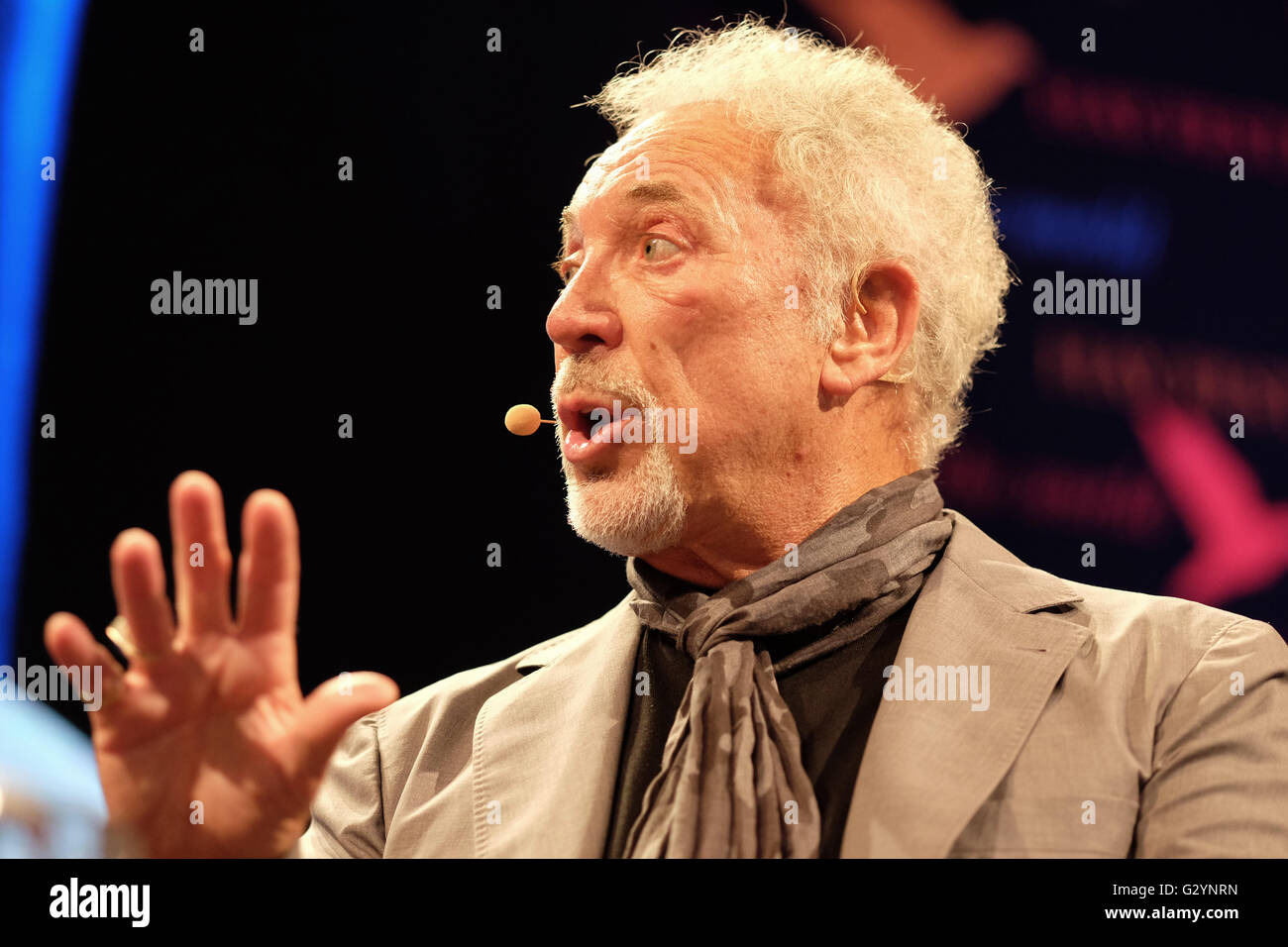 Hay Festival, Wales, UK - Sunday 5th June 2016 -  Tom Jones on stage at the Hay Festival before a sell out audience to talk about his life and his book Over the Top and Back. This is Tom's first public appearance since the recent death of his wife. Today is the final day of the eleven day literary and arts festival. Photograph Steven May / Alamy Live News Stock Photo