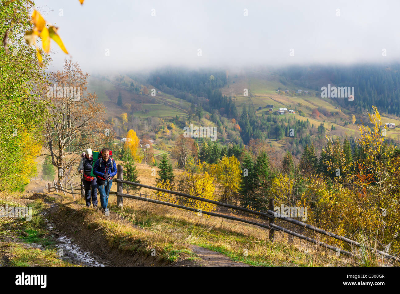 Two young hikers hi-res stock photography and images - Alamy