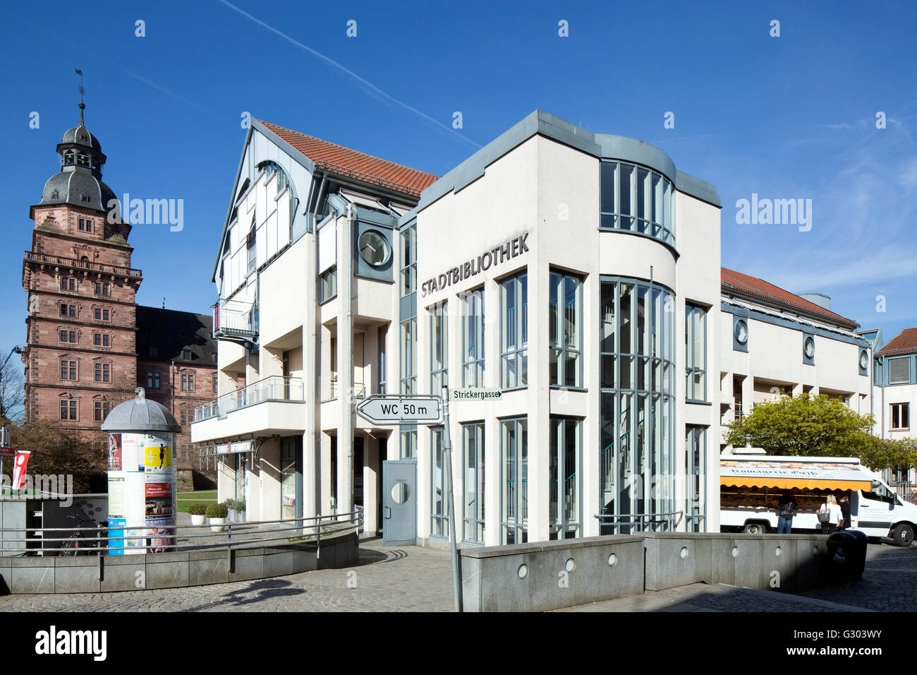 Modern town centre germany hi-res stock photography and images - Alamy