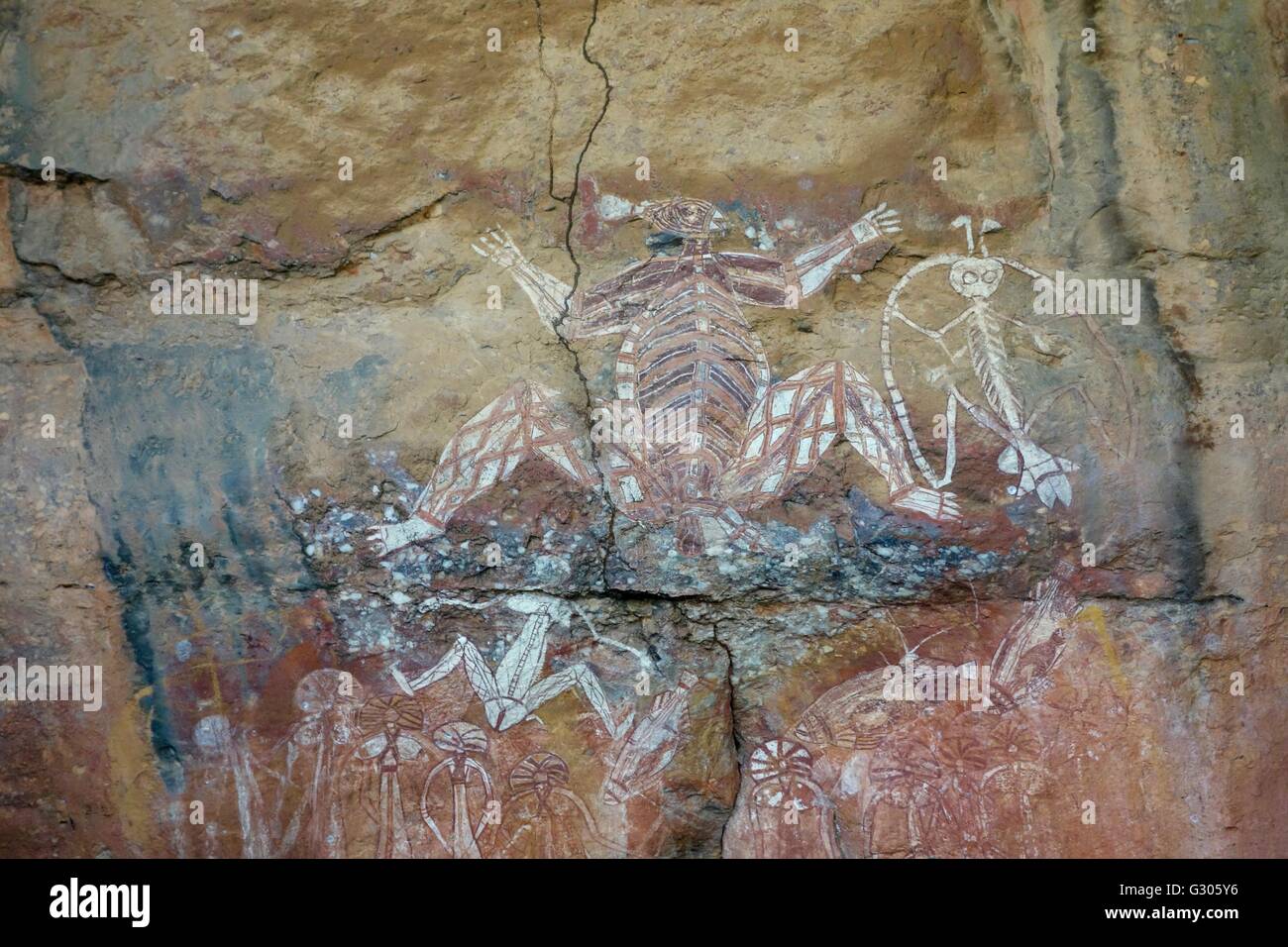 Cave paintings of an X-ray figure at Nourlangie Rock (Burrunggui) , Kakadu National Park, Northern Territory, Australia Stock Photo