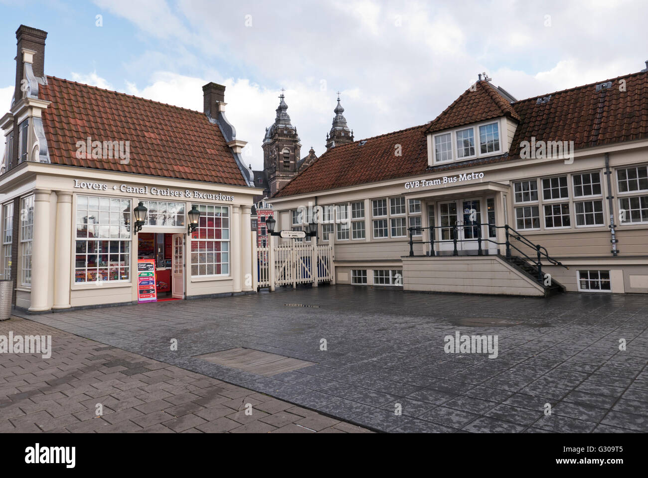 Amsterdam tourist office hi-res stock photography and images - Alamy