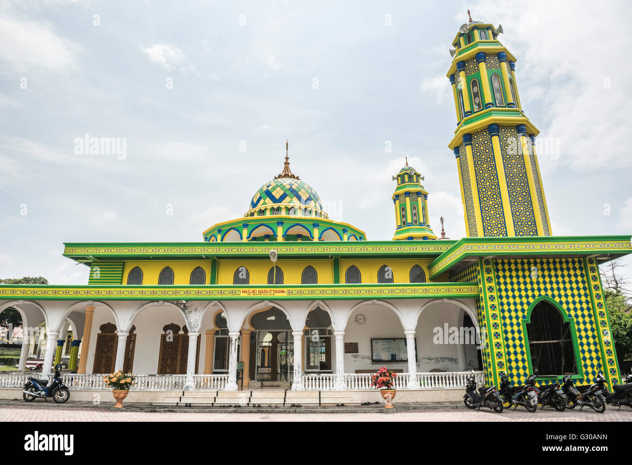 Colourful Mosque near Sabang, Pulau Weh Island, Aceh Province, Sumatra, Indonesia, Southeast Asia, Asia Stock Photo